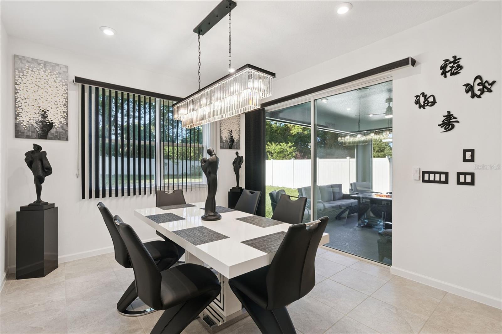 ADDISON LNDG - Residential