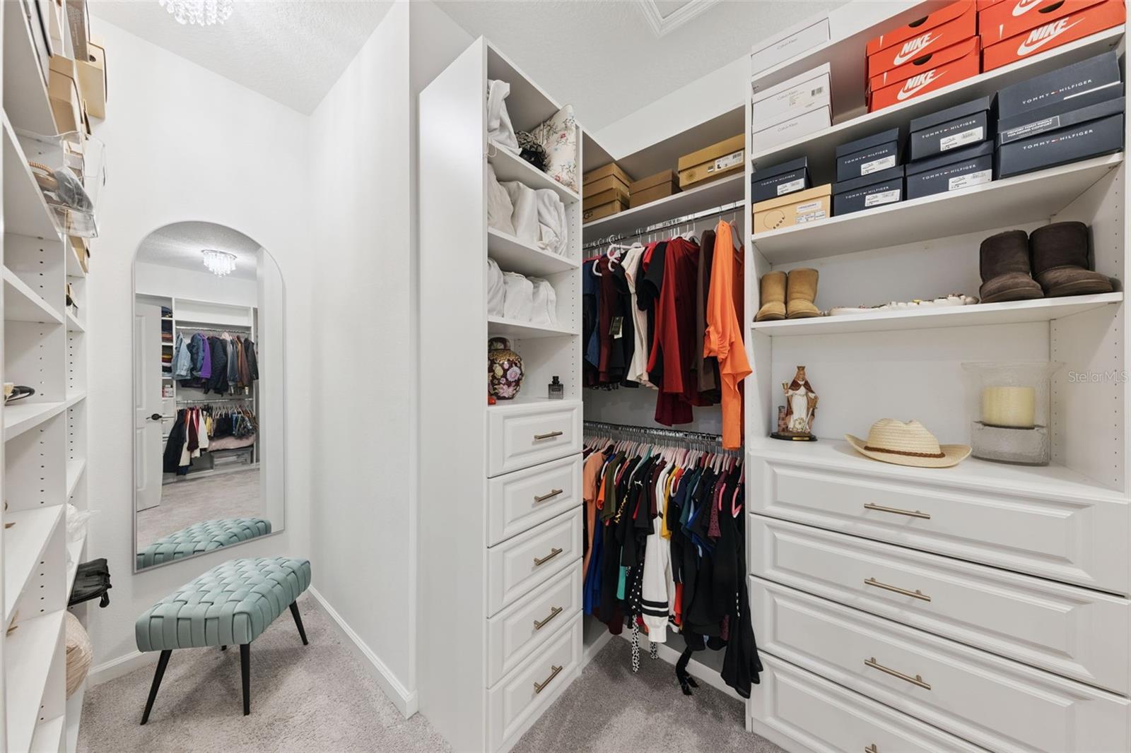 ADDISON LNDG - Residential