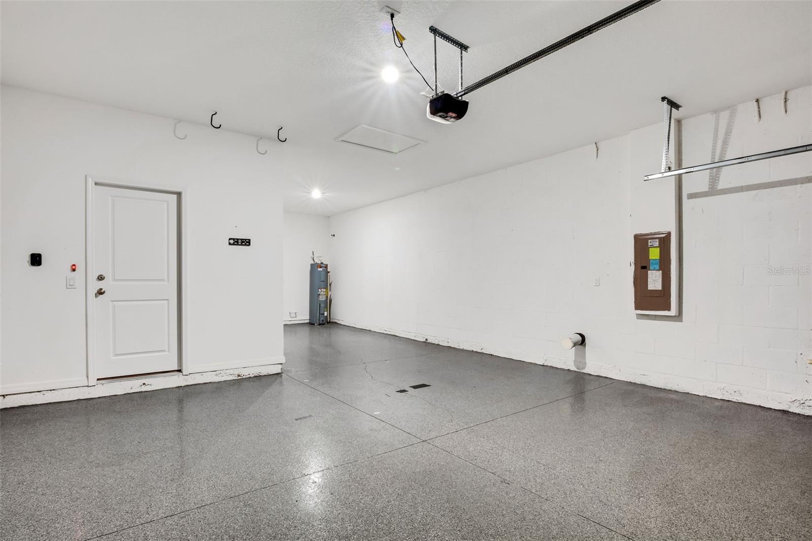 TREVESTA PH II-A - Residential Lease