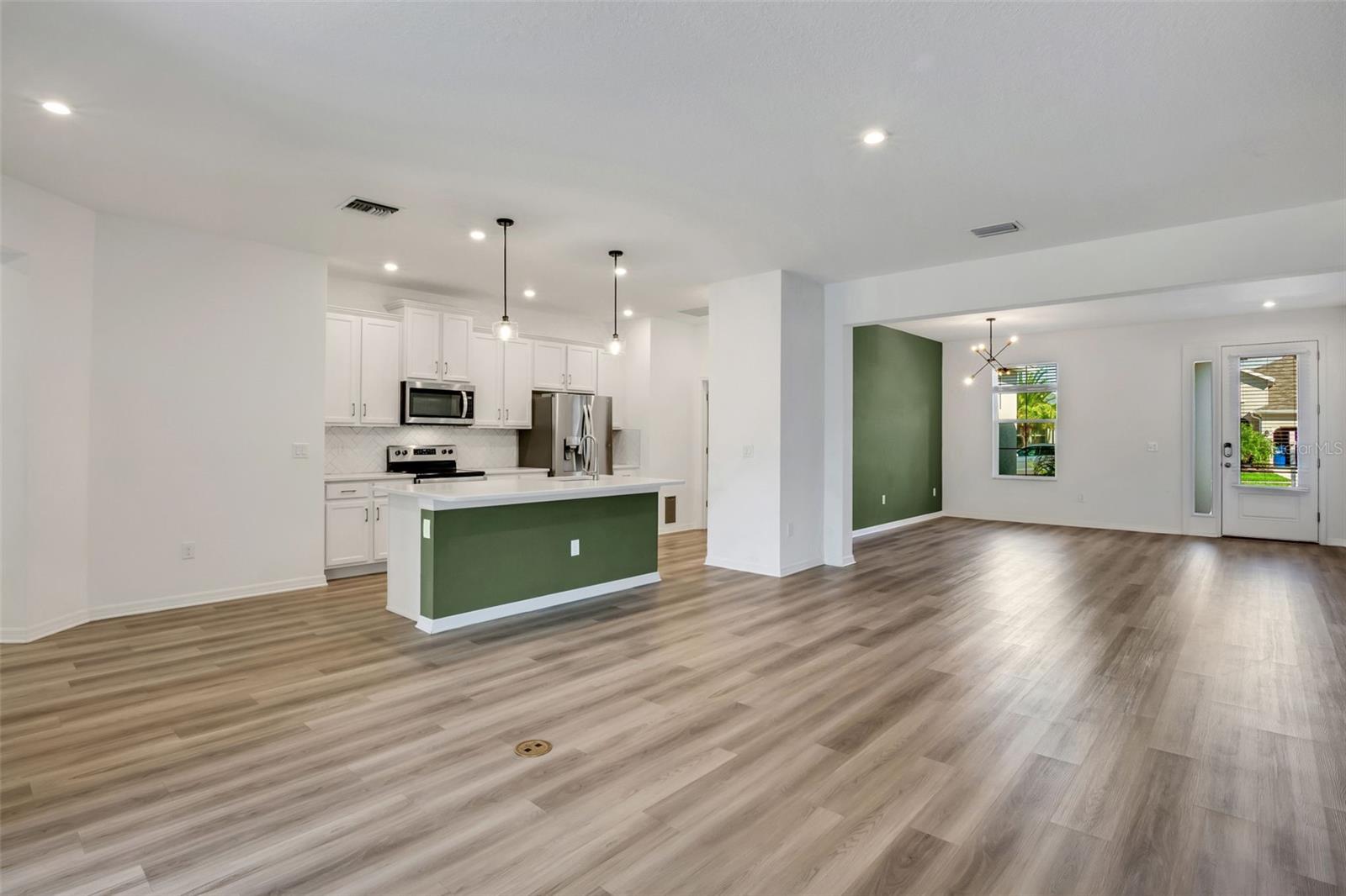 TREVESTA PH II-A - Residential Lease