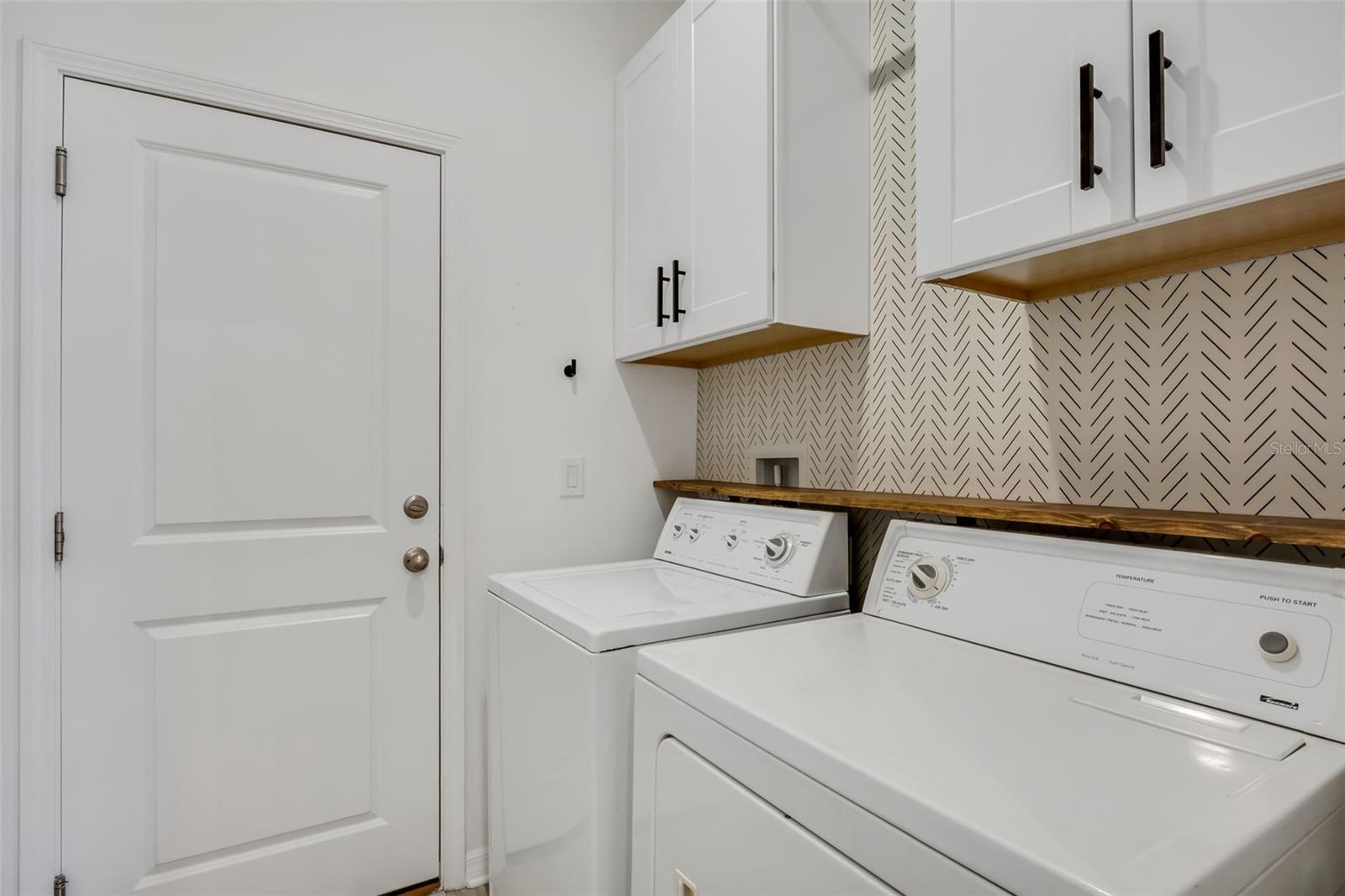 TREVESTA PH II-A - Residential Lease