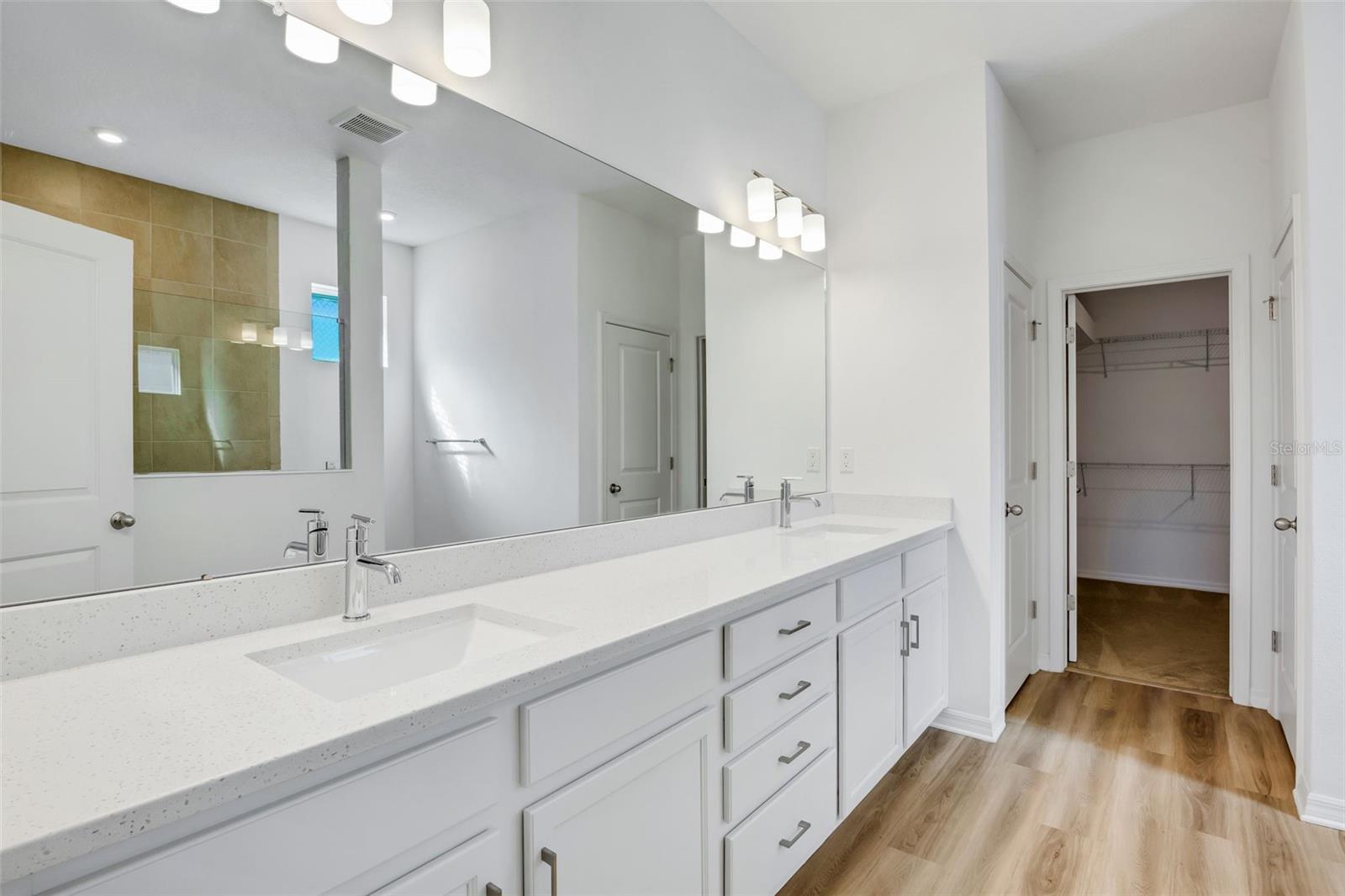 TREVESTA PH II-A - Residential Lease