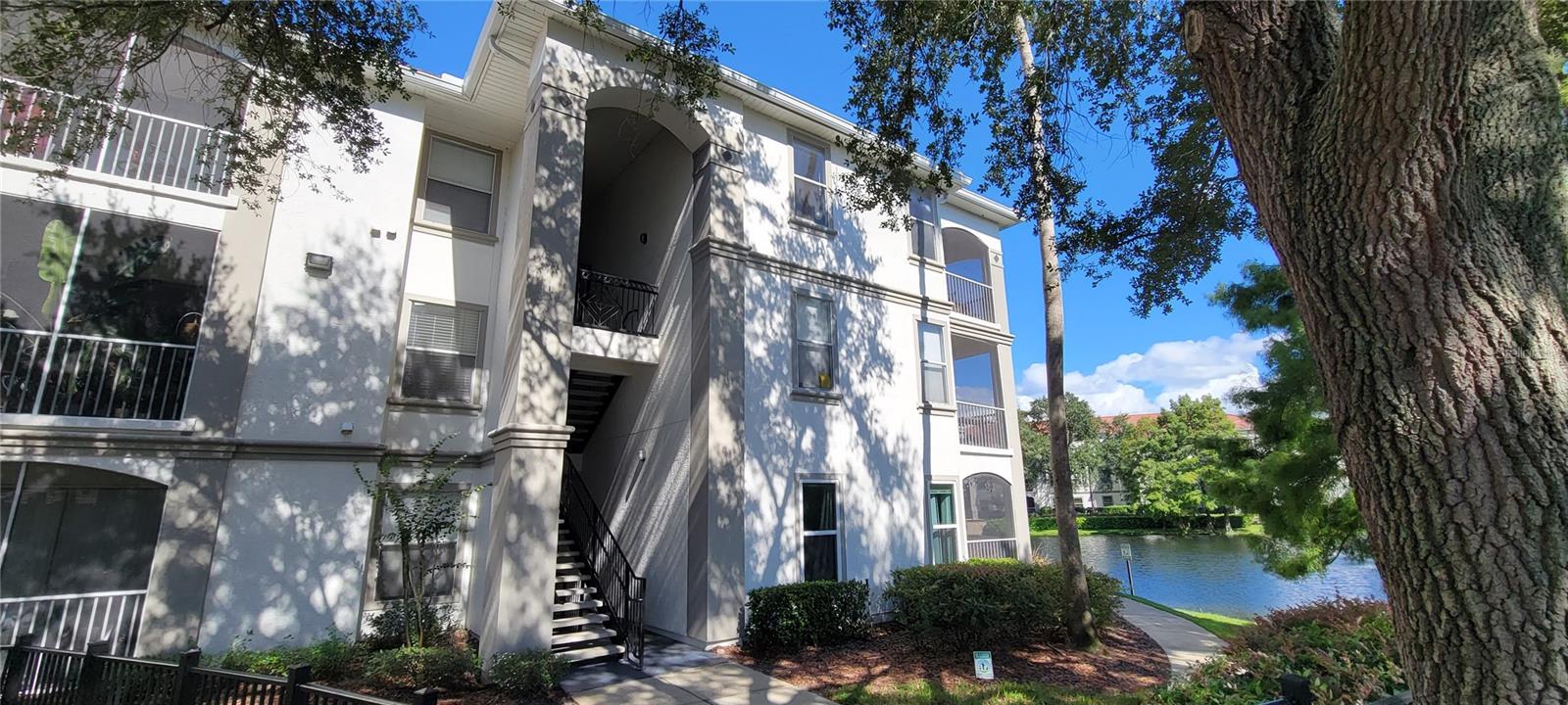 Large 1,009 sf, two bedroom, two bath condo is on the third floor of the beautiful Bella Terra gated community. The beautiful community is filled with amenities and buildings surrounding a center lake with fountain. Open split plan with kitchen overlooking living/dining room combination. The main-living area and bedrooms are carpet and tile in the kitchen added Microwave, bathrooms, and foyer. The unit has vaulted ceilings, built-in shelving, ceiling fans, two walk-in closets, and screened balcony with storage closet. This unit is just steps away from the playground area and resort-style swimming pool that over looks the center lake with wireless internet access. There are also concierge services, clubhouse, 24-hour health club caliber fitness center, tennis & basketball courts, and car wash area. The community has almost immediate access to the 414 highway extension to get to the I4 or the 429 very quickly. Near the Office complex center in Maitland, the newly named and state of the art Genesis Health Club Sportsplex and 3 blocks from Publix shopping center, restaurants.