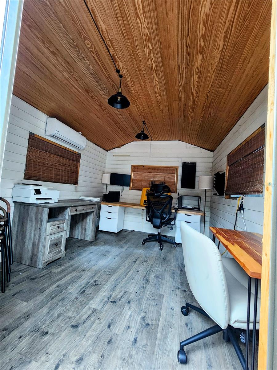 ELITE RESORTS AT CITRUS VALLEY CONDO UNIT 19 - Residential