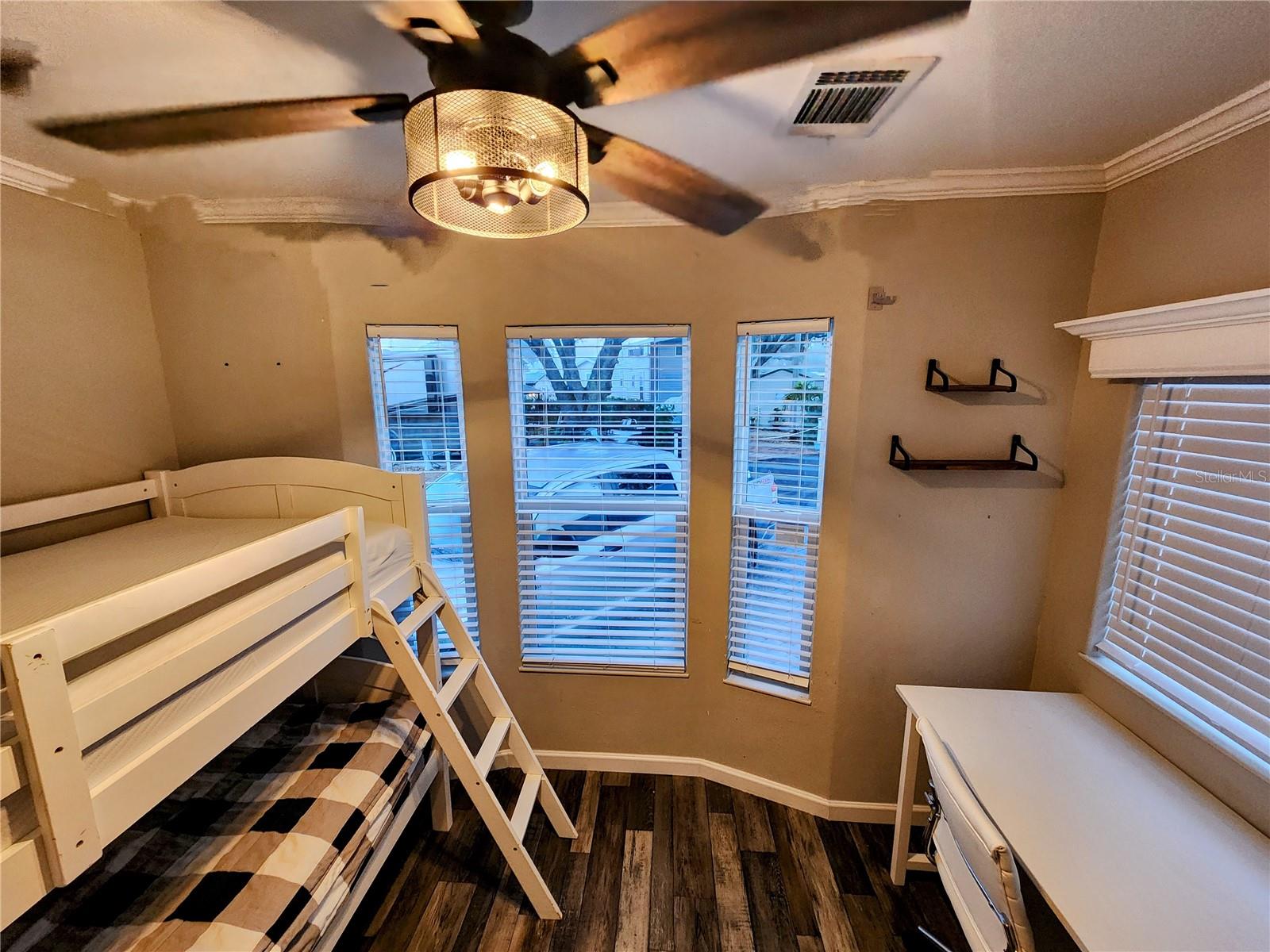 ELITE RESORTS AT CITRUS VALLEY CONDO UNIT 19 - Residential