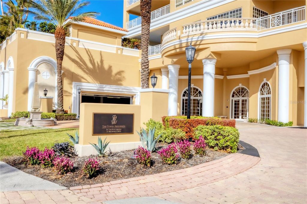 Photo of 35 Watergate Drive #1203, Sarasota, FL 34236 (MLS # A4690889)