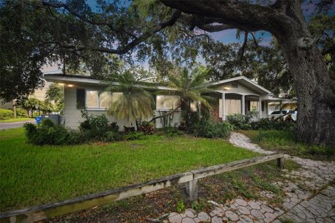 A home in TAMPA