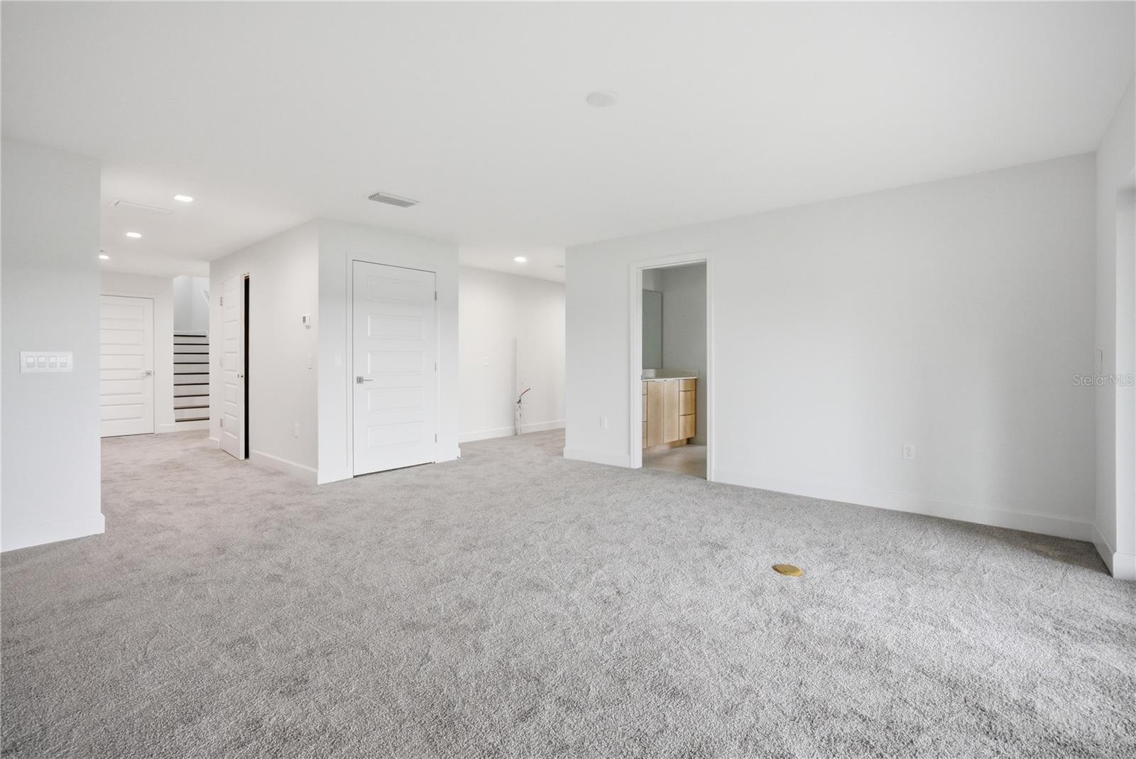 HAMPTON LNDG/PROVIDENCE - Residential