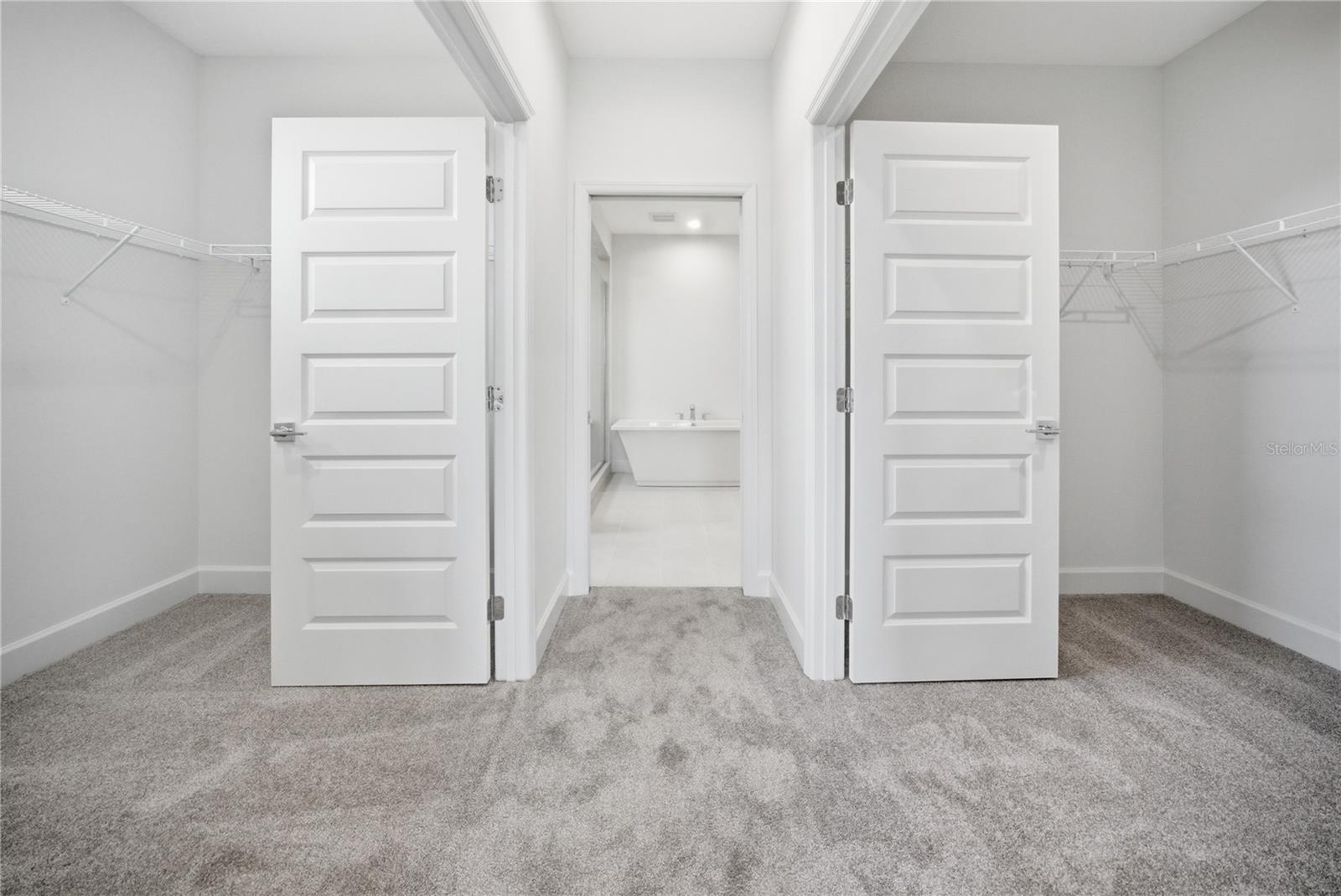 HAMPTON LNDG/PROVIDENCE - Residential