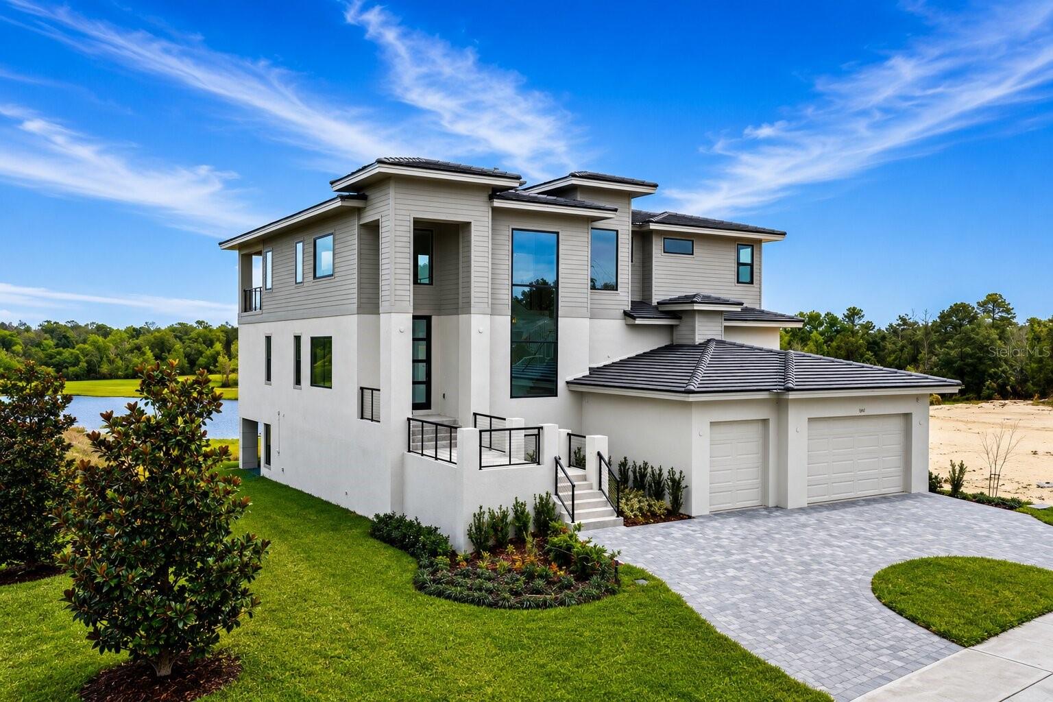 309 HAMPTON BOULEVARD