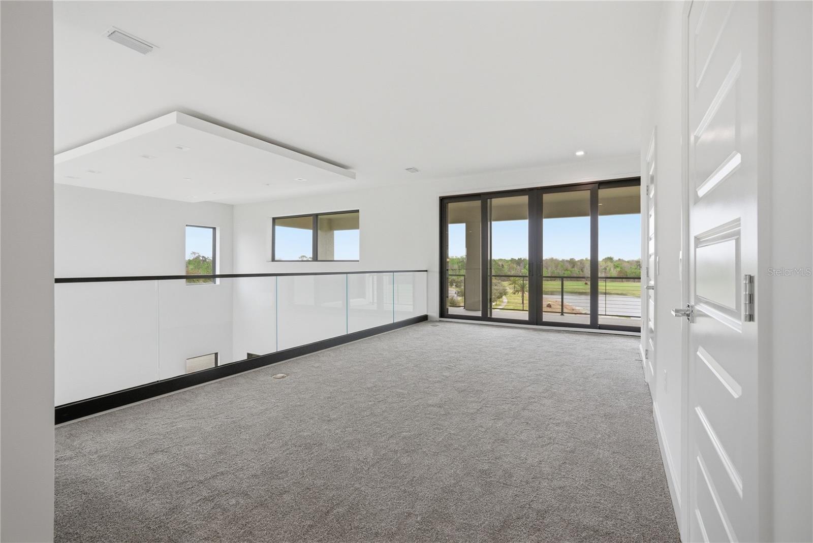 HAMPTON LNDG/PROVIDENCE - Residential