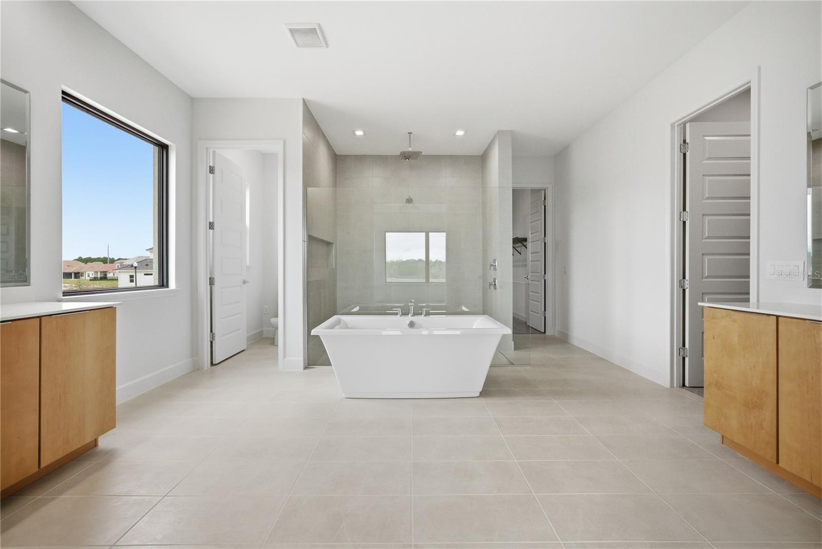 HAMPTON LNDG/PROVIDENCE - Residential