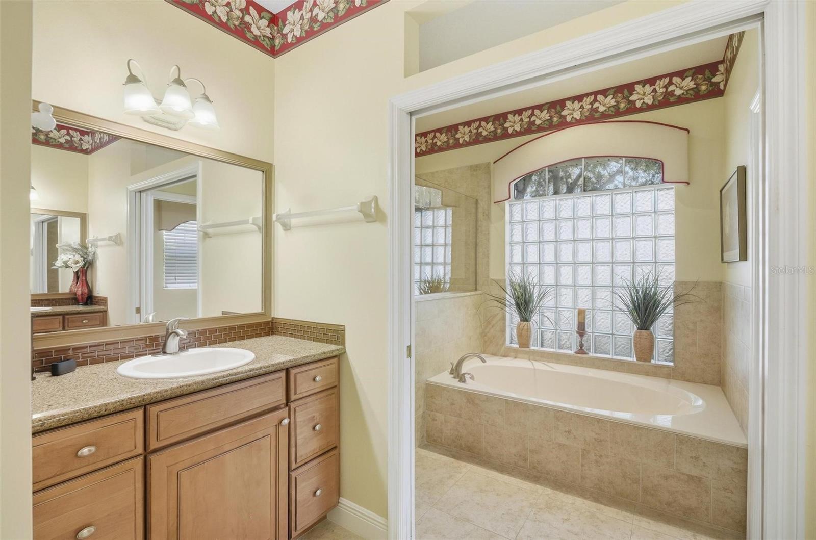 GRAND HAVEN - Residential