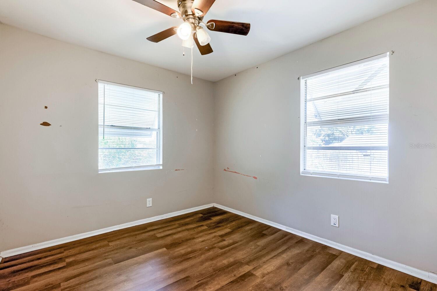 ANN PARK HEIGHTS - Residential
