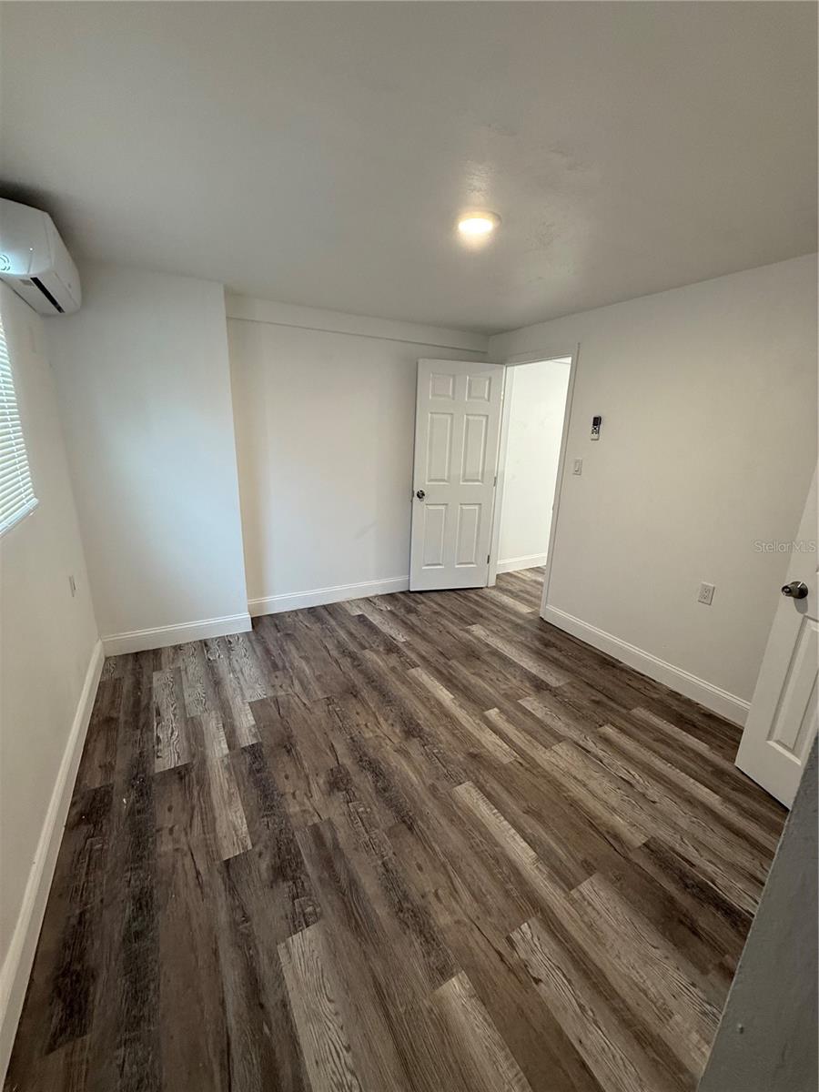 MICHIGAN HEIGHTS - Residential Lease