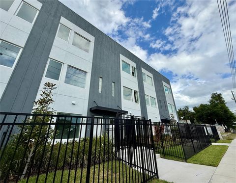 857 6TH AVENUE S ST PETERSBURG FL 33701