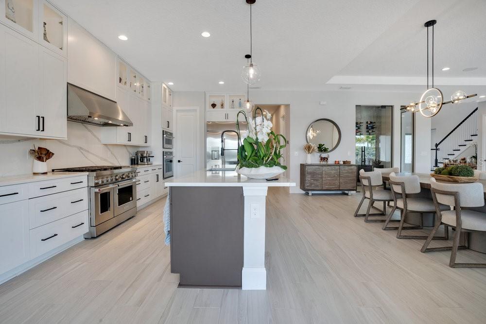 BELLA COLLINA EAST SUB - Residential