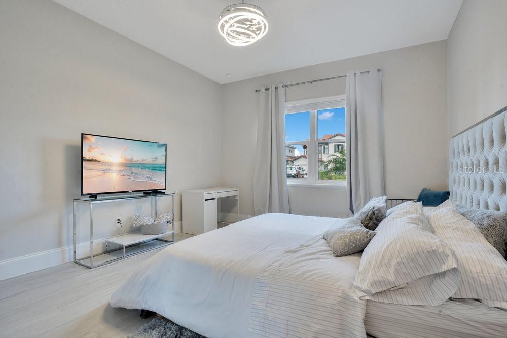 BELLA COLLINA EAST SUB - Residential