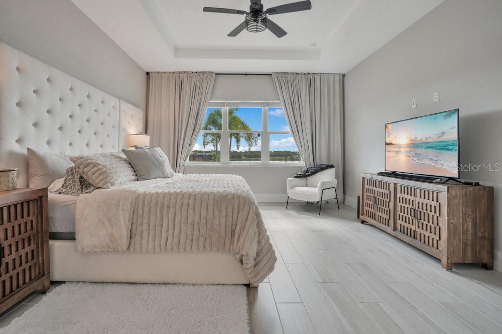 BELLA COLLINA EAST SUB - Residential