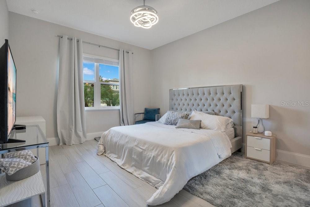 BELLA COLLINA EAST SUB - Residential