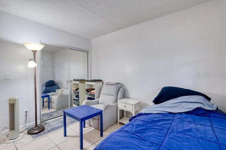 DAYTONA BEACH GOLF & COUNTRY CLUB - Residential