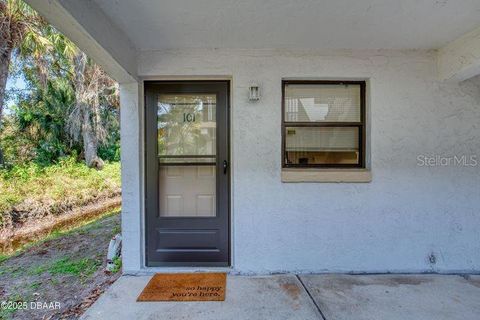 Photo of 1504 Virginia Avenue #101, Daytona Beach, FL 32114 (MLS # V4948180)