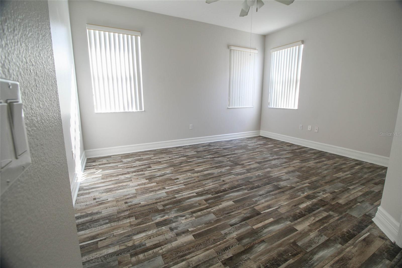 SOMERSET - Residential Lease