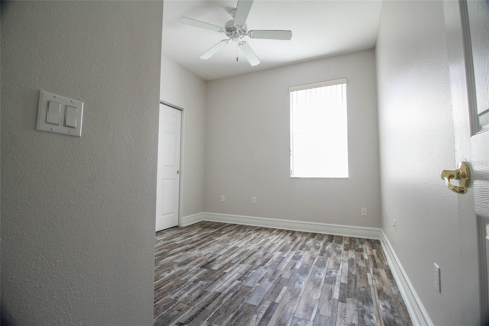 SOMERSET - Residential Lease