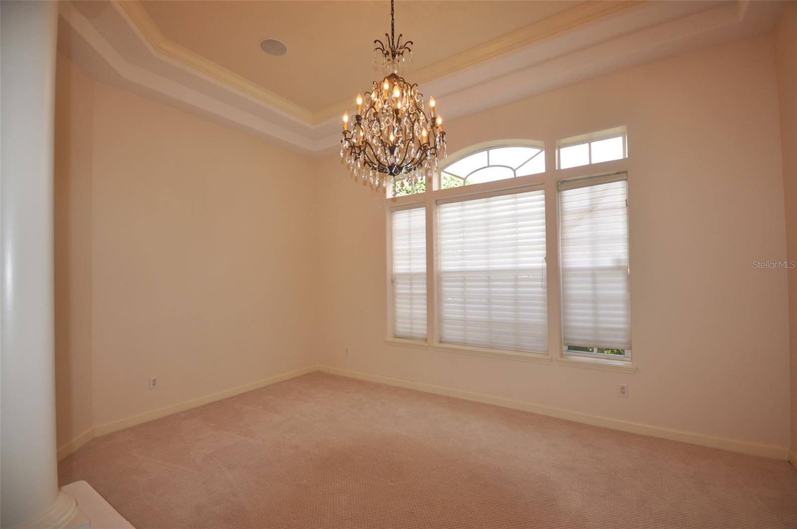LAFAYETTE CLUB - Residential Lease