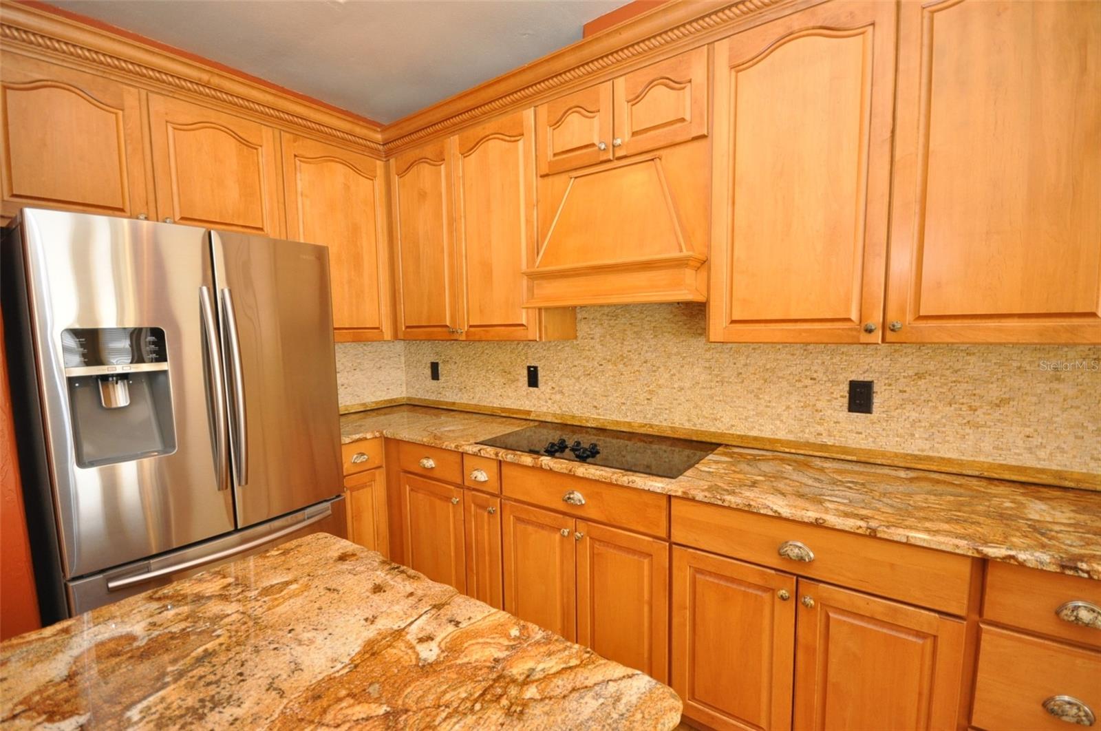 LAFAYETTE CLUB - Residential Lease