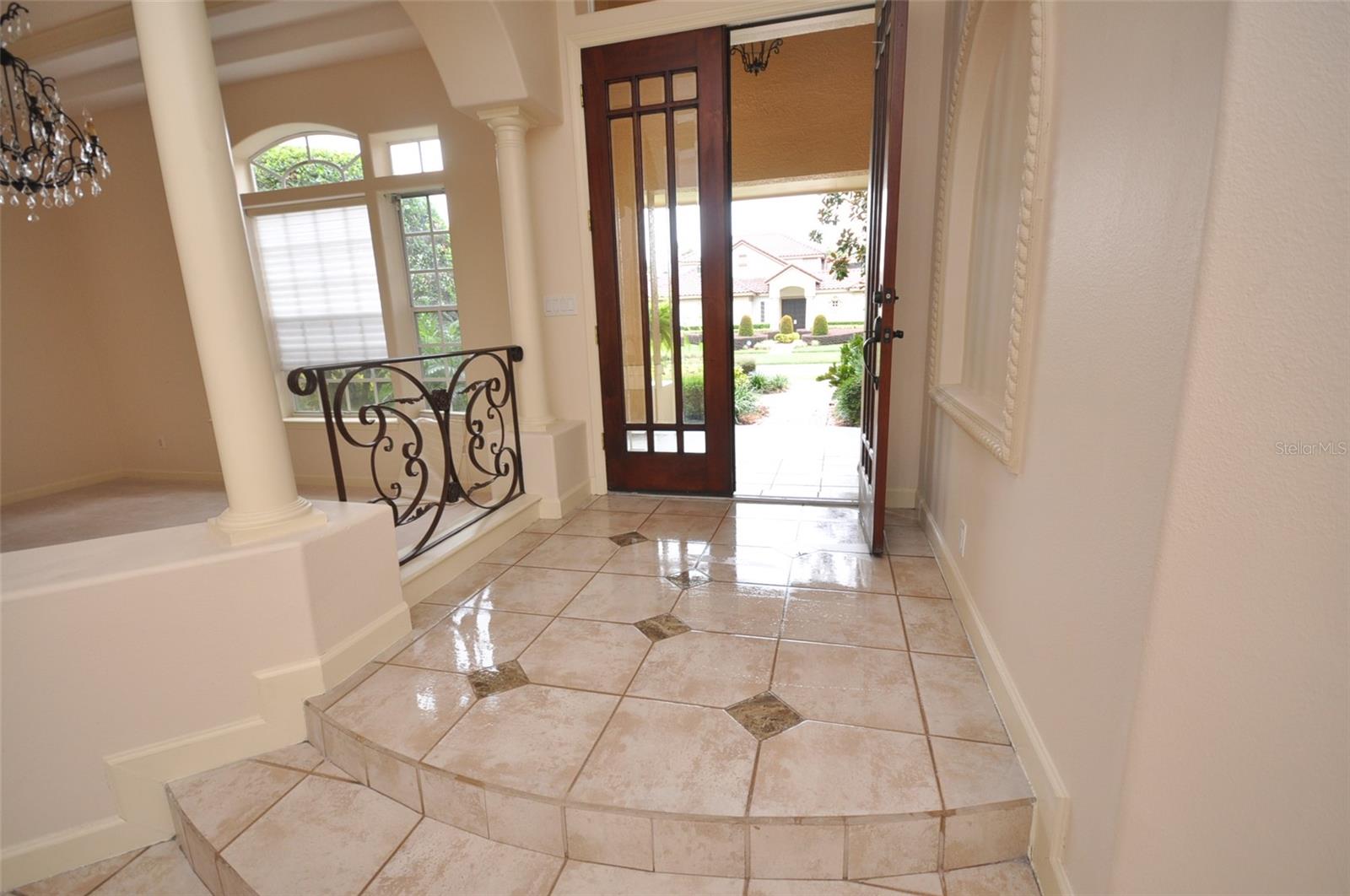 LAFAYETTE CLUB - Residential Lease