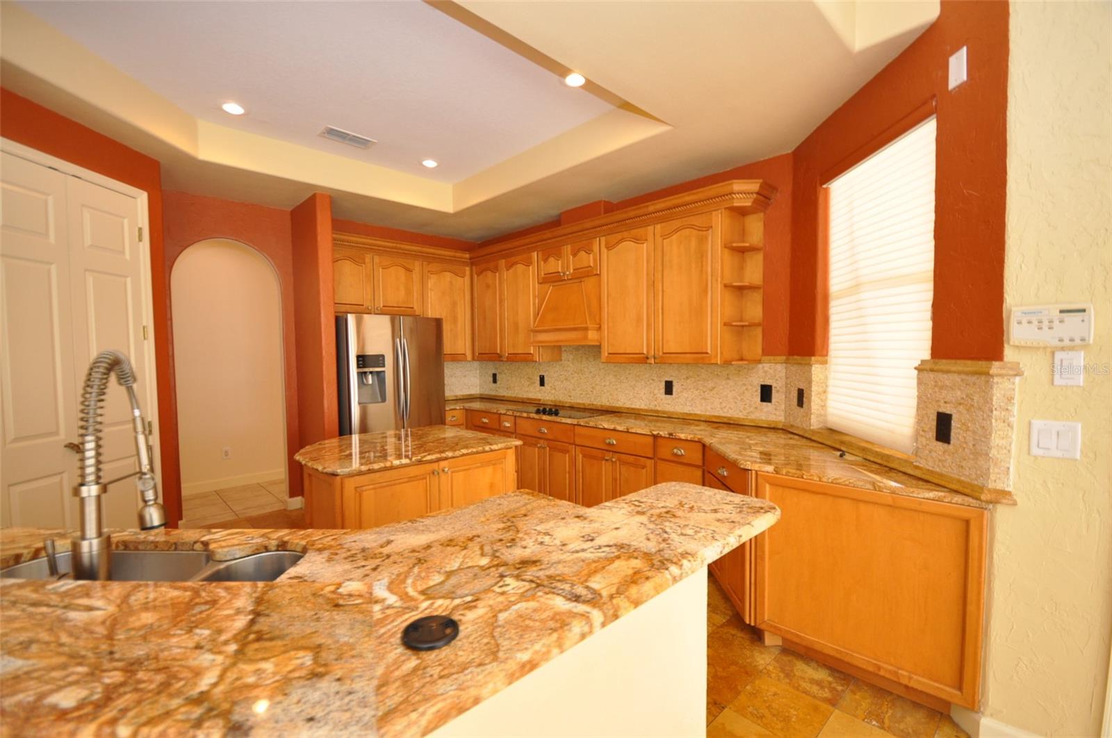 LAFAYETTE CLUB - Residential Lease