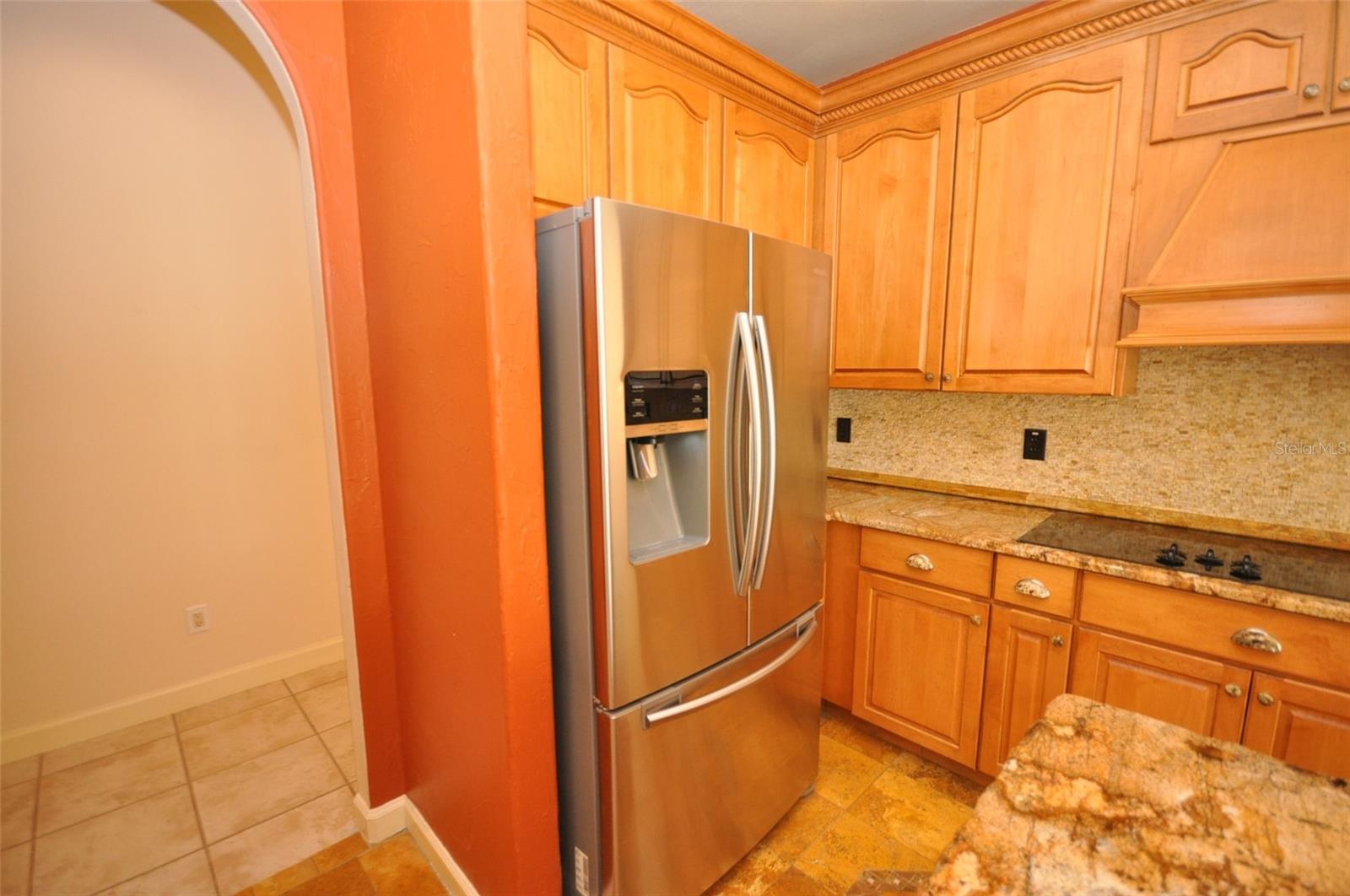 LAFAYETTE CLUB - Residential Lease