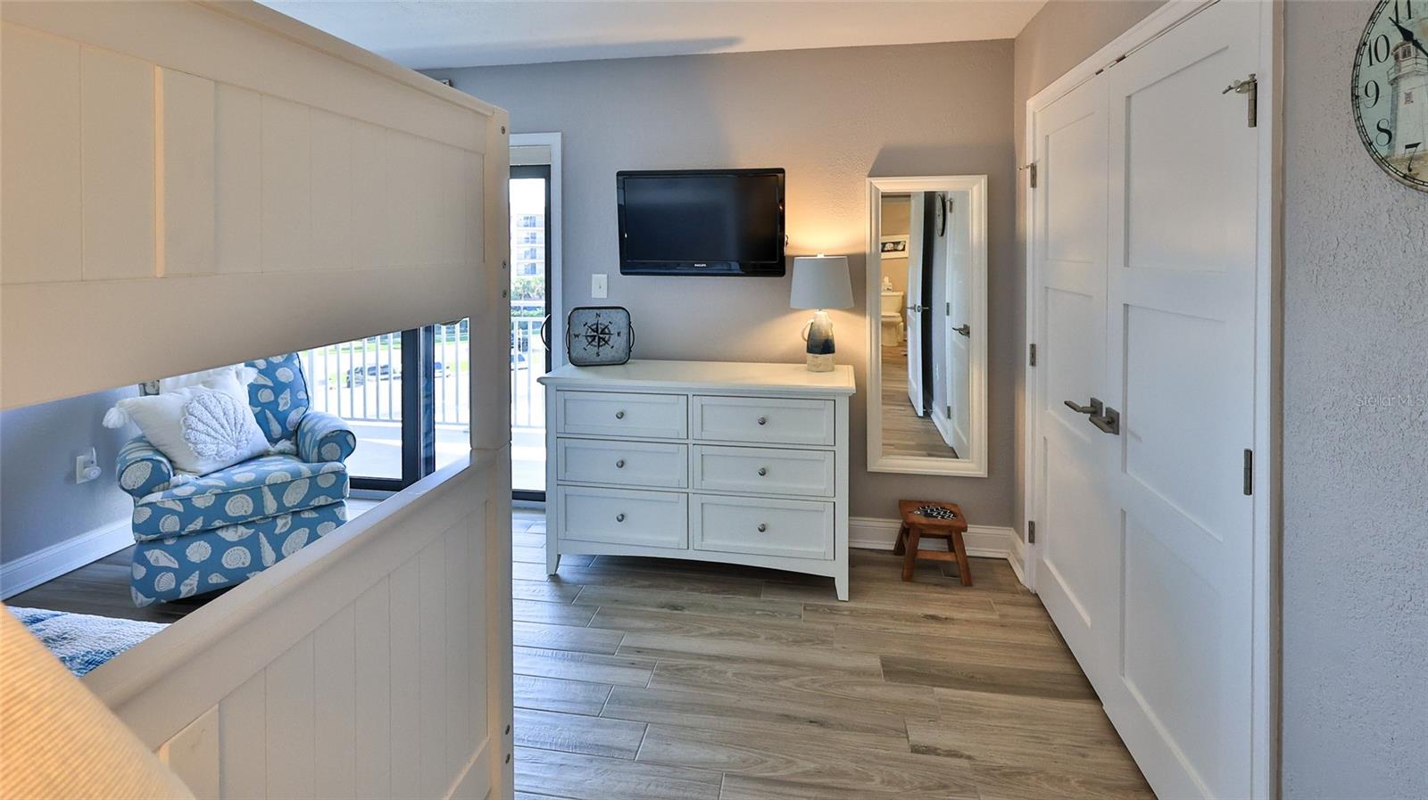 SEASCAPE TOWERS CONDO PH 01 - Residential