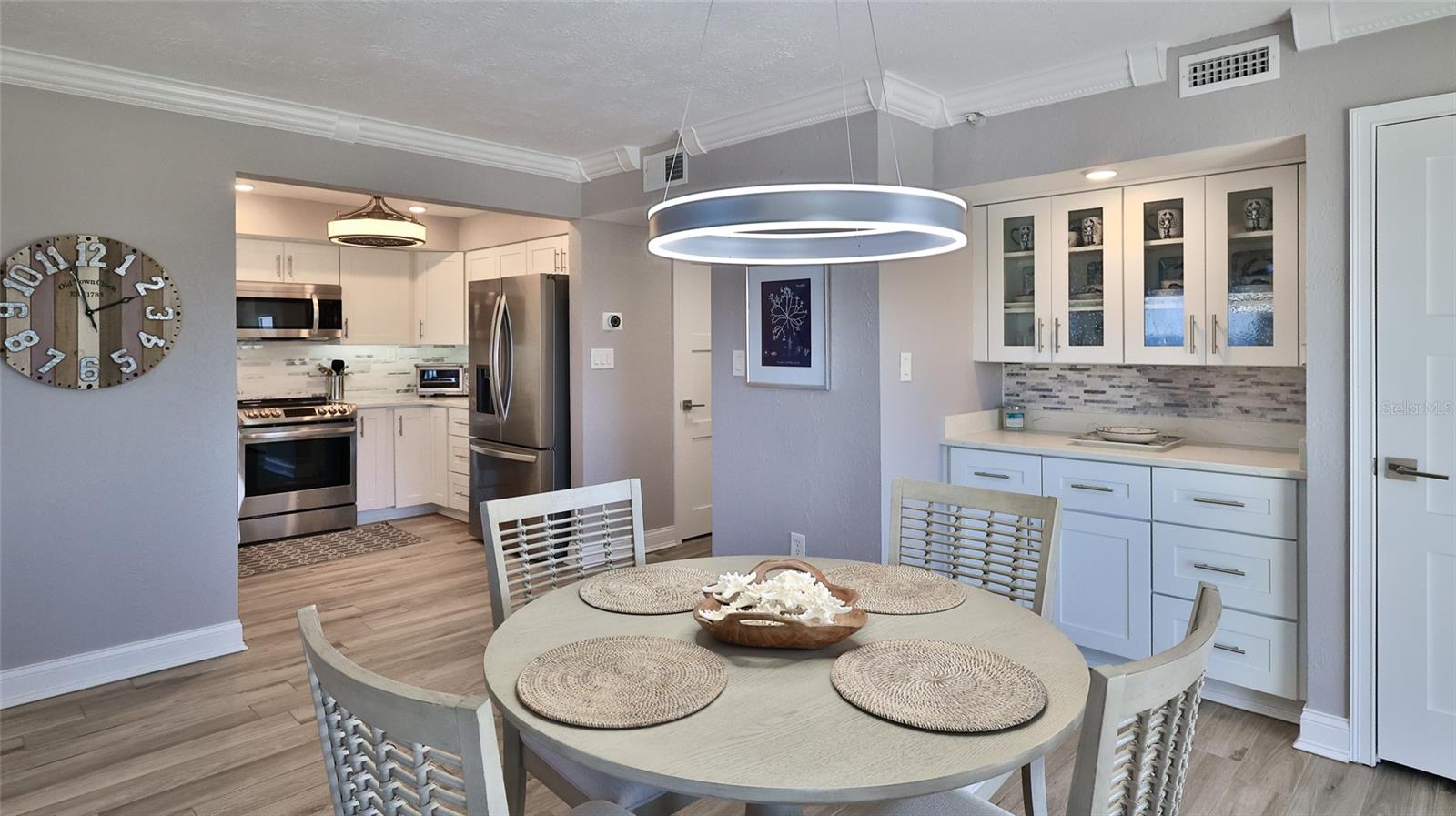 SEASCAPE TOWERS CONDO PH 01 - Residential