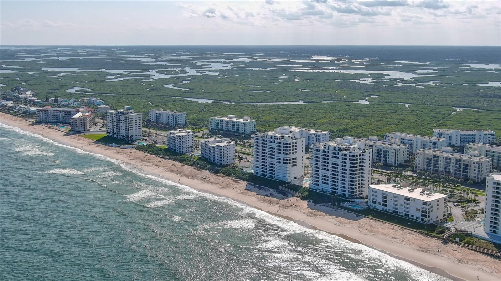 SEASCAPE TOWERS CONDO PH 01 - Residential