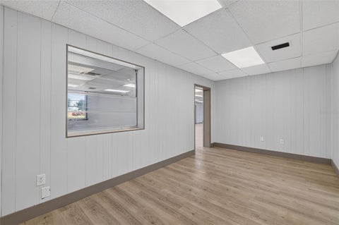 Tiny photo for 2628 Us Highway 441/27, Fruitland Park, FL 34731 (MLS # G5118856)