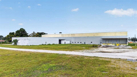 Tiny photo for 2628 Us Highway 441/27, Fruitland Park, FL 34731 (MLS # G5118856)