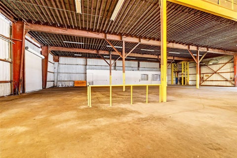Tiny photo for 2628 Us Highway 441/27, Fruitland Park, FL 34731 (MLS # G5118856)