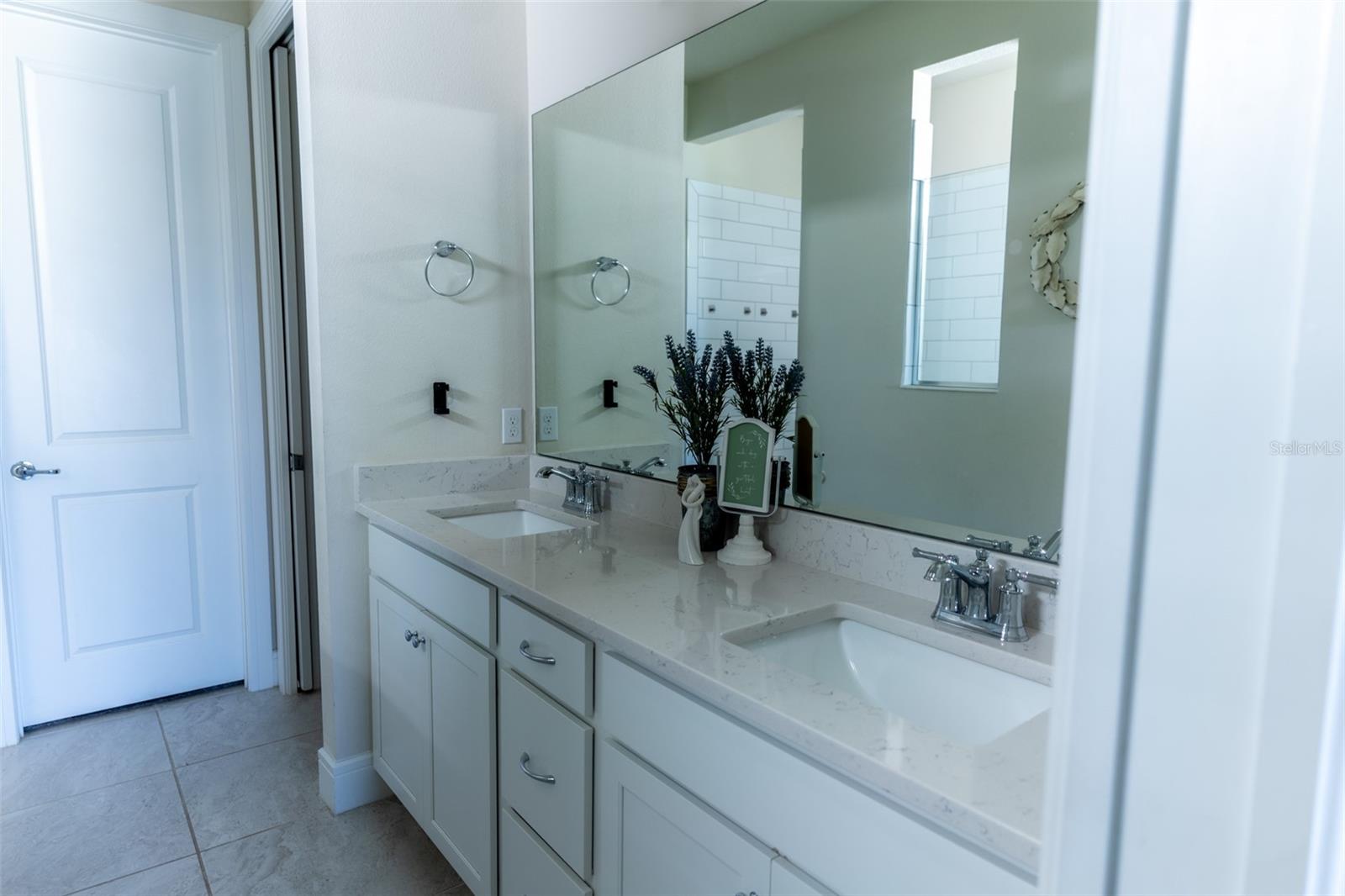 AMELIA GROVES PH 1 - Residential