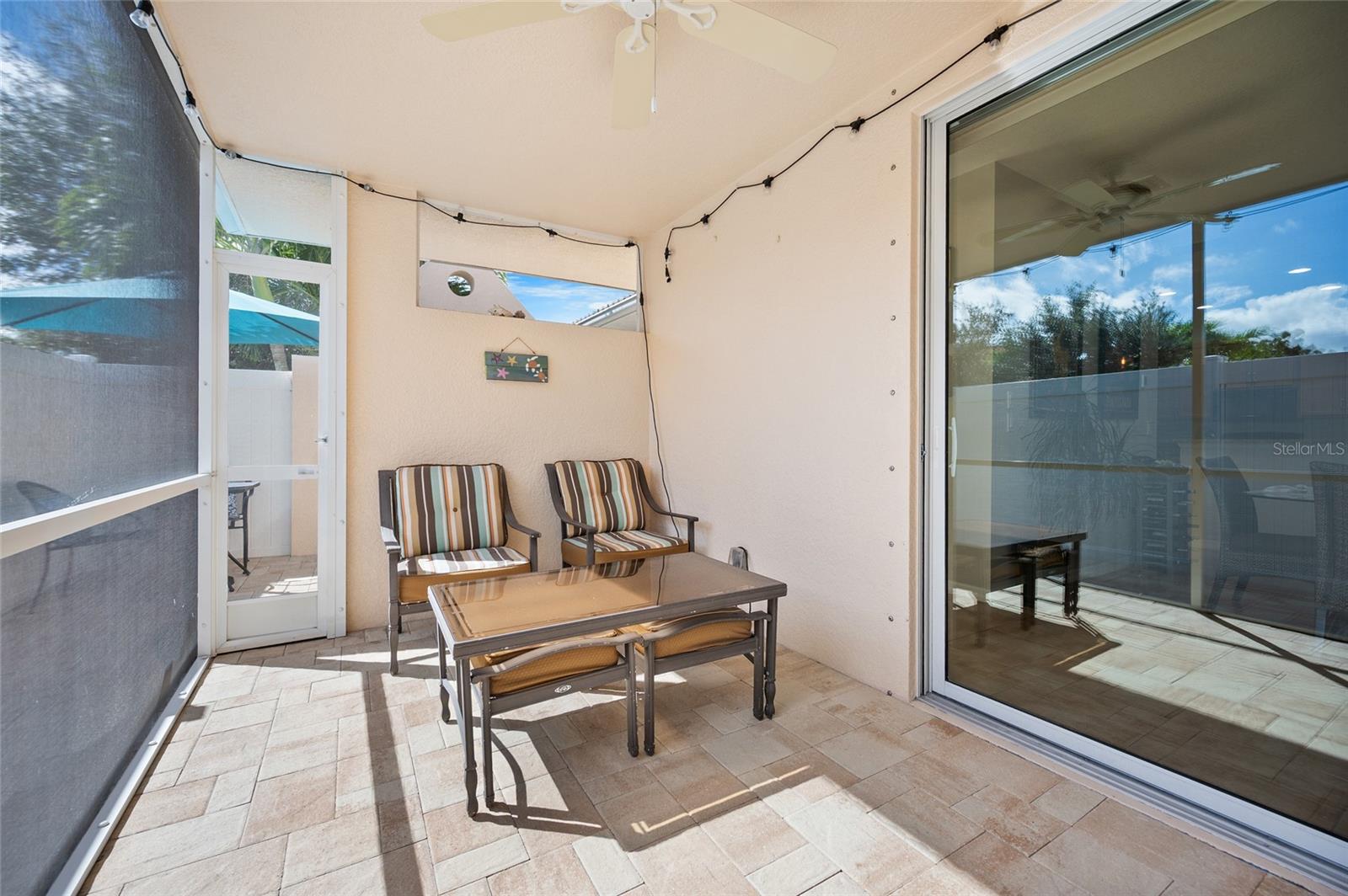 ARTISTS ENCLAVE - Residential