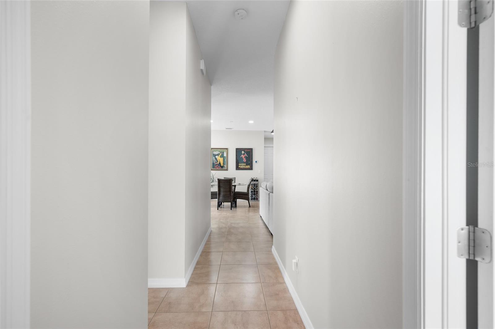 ARTISTS ENCLAVE - Residential