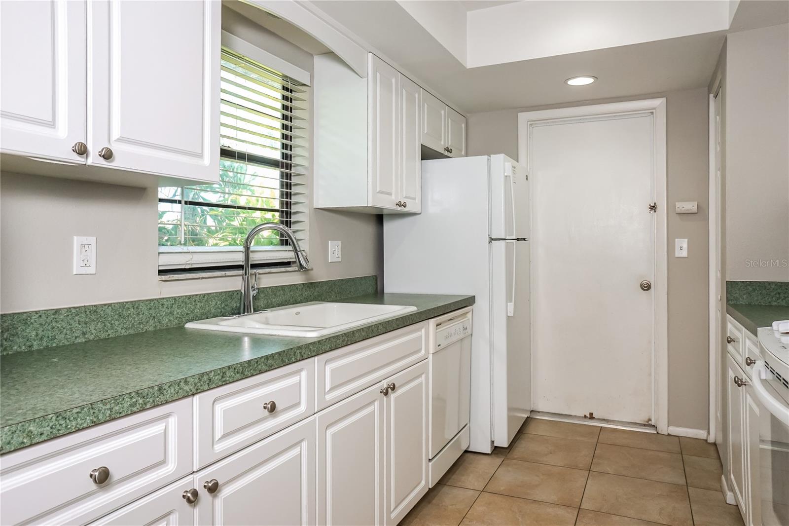 WRENS SUB - Residential Lease