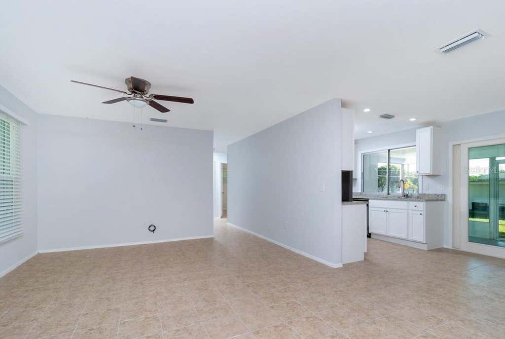 Photo of 533 E Charlotte Avenue, Punta Gorda, FL 33950 (MLS # C7529167)
