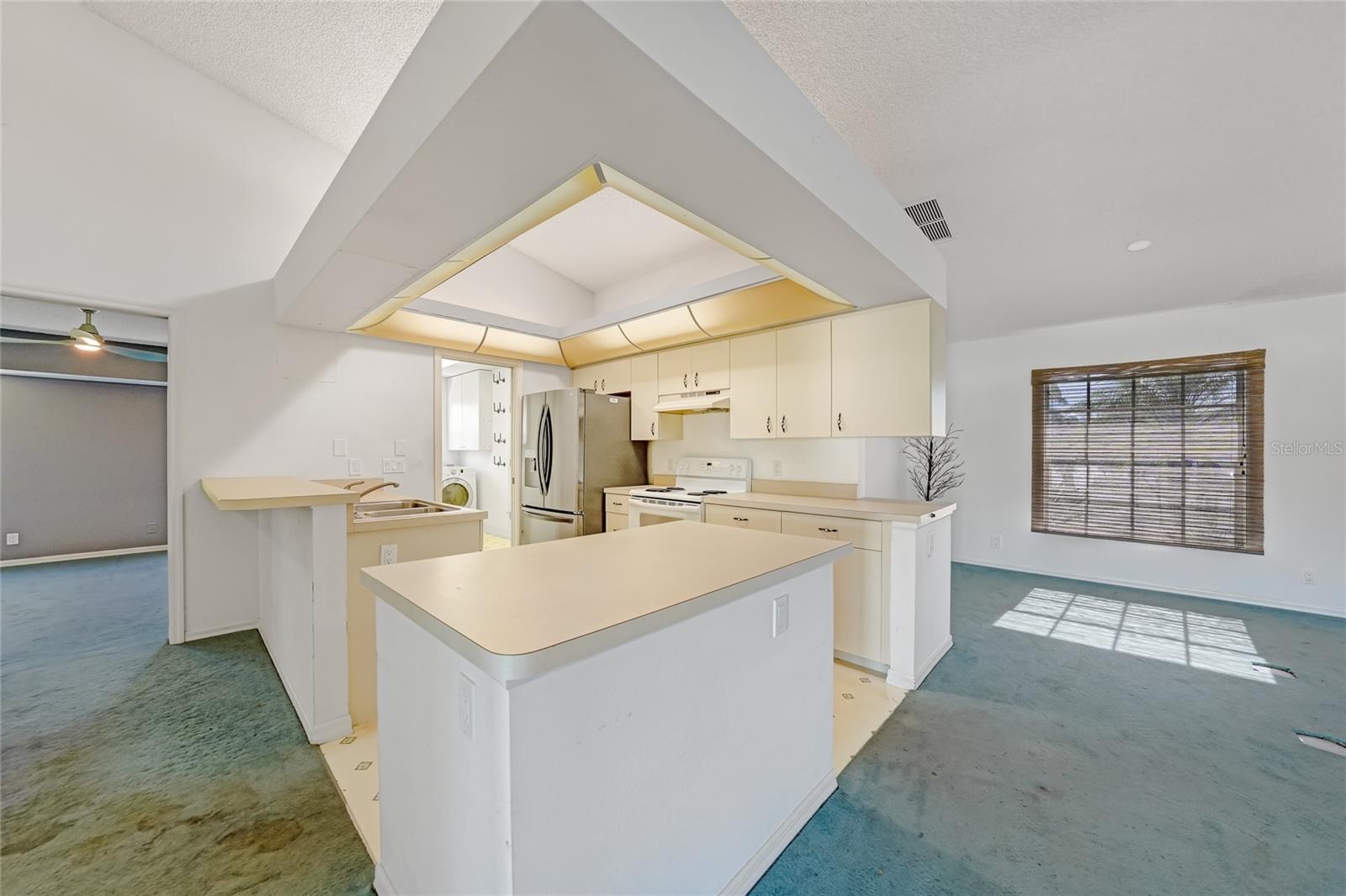 GROVE CITY TERRACE - Residential