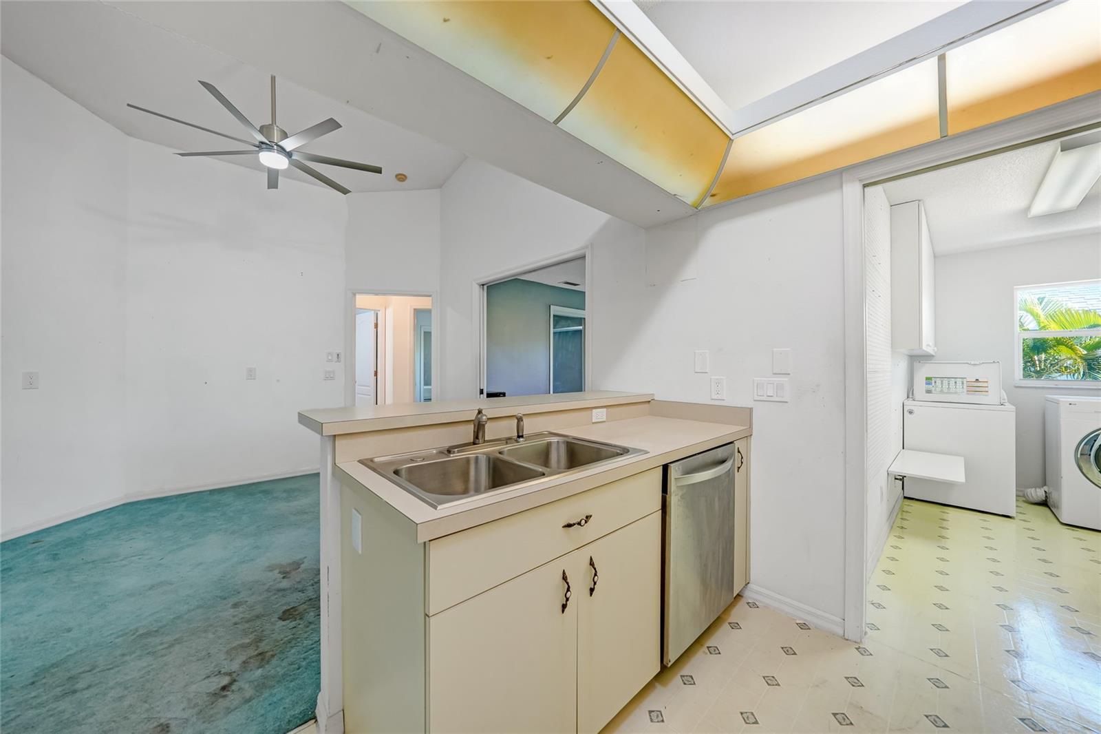 GROVE CITY TERRACE - Residential