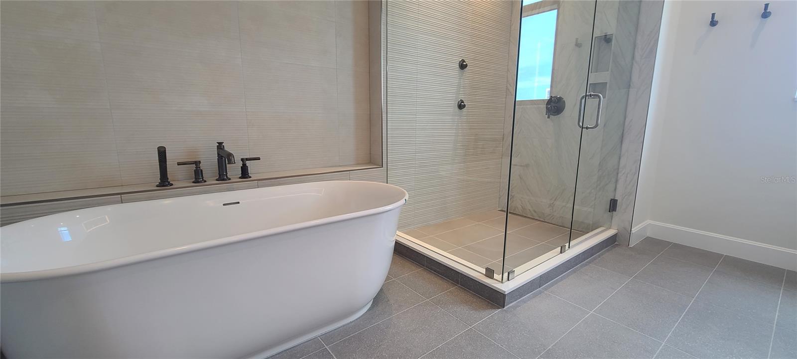 NOLEN THE CONDO - Residential