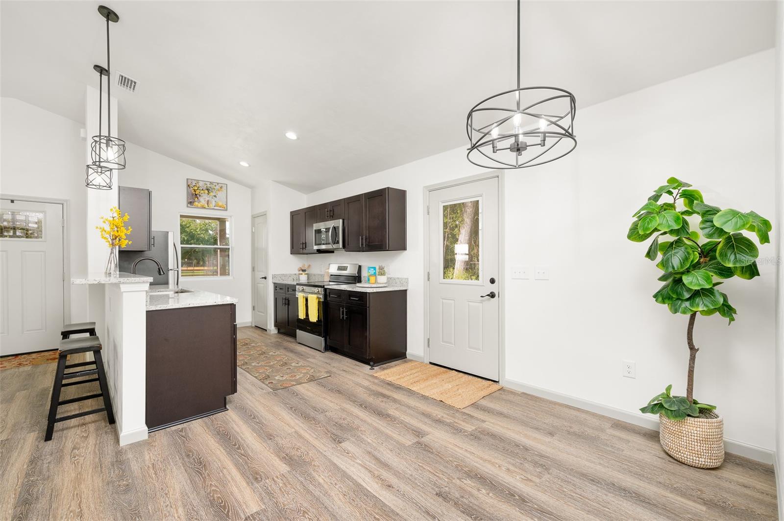 G M WHETSTONE ESTATE ADD TO H S - Residential