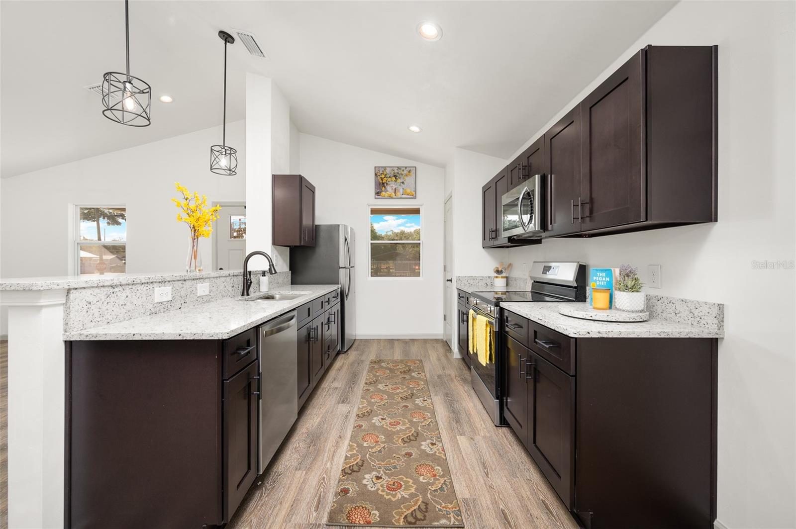 G M WHETSTONE ESTATE ADD TO H S - Residential