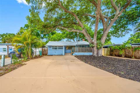Photo of 5044 Betty Street N, St Petersburg, FL 33709 (MLS # A4694426)